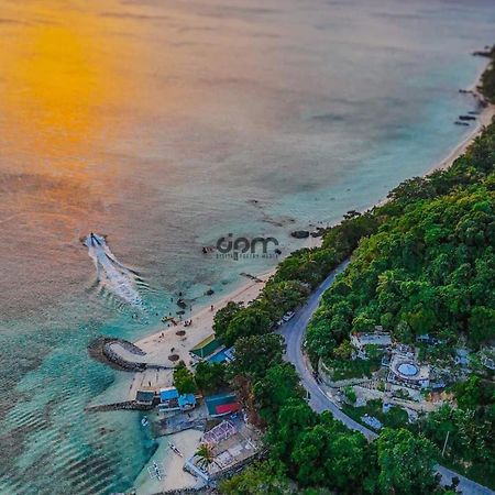 Hotel Lonos Circle Terrace View Romblon Exterior foto